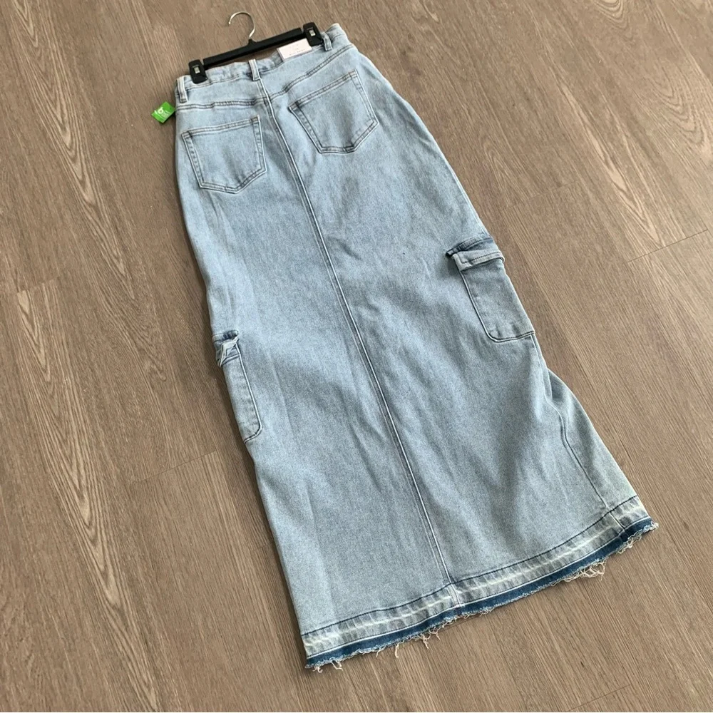 NWOT Tinseltown Blue Denim Maxi Skirt - Picture 9 of 11